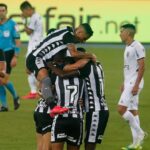 Botafogo vence Atletico MG