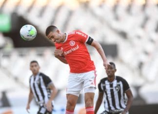 Internacional e Botafogo se enfrentam em jogo que pode valer título brasileiro ao alvinegro Botafogo perde para o Internacional
