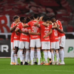 Internacional voando