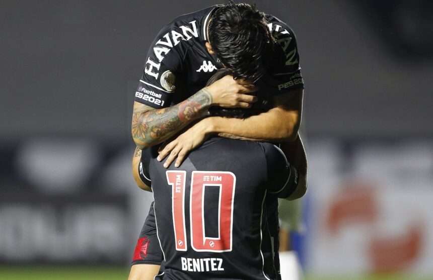 Vasco vence o Atletico (PR)