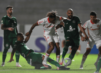 Derrota de 1 x 0 ligou sinal de alerta no Internacional Sinal de alerta no Internacional