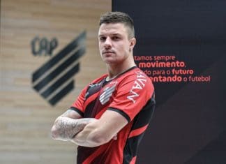 Atlético (PR) contrata atacante Renato Kayzer Renato Kayze
