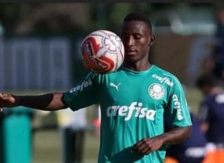 Colombiano Iván Angulo pode ir para o Botafogo Iván Angulo