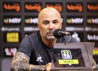 Torcedores do Atlético (MG) querem Jardim ou Gallardo como técnico Sampaoli