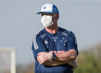 Em ascensão desde a chegada de Felipão, Cruzeiro enfrenta o Botafogo-SP Felipãp