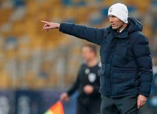 Zidane nega que pedirá demissão do Real Madrid Zidane