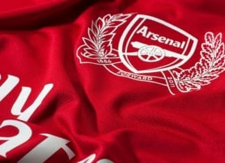 Arsenal vive pesadelo e se aproxima da zona de rebaixamento Arsenal