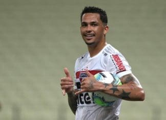 Quase recuperado, Luciano tem boa chance de voltar contra o Grêmio Luciano