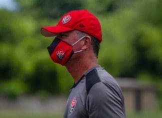 Vitória demite técnico Mazola Júnior Mazola Júnior