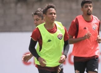 Vitória relaciona jogador do sub-20 para partida contra a Chapecoense Gabriel Santiago