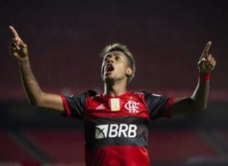 Com VAR decisivo na rodada e final dramático Flamengo conquista mais um Brasileirão Bruno Henrique