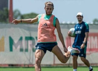 Derrota do São Paulo no Rio aumenta tensão para jogo contra o Flamengo Foto: Alexandre Vidal / CRF