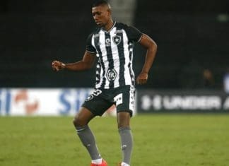Bahia compra zagueiro Kanu, do Botafogo Kanu