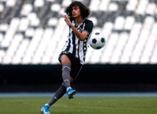 Torcida do Botafogo pressiona pela escalação de Matheus Nascimento Matheus Nascimento