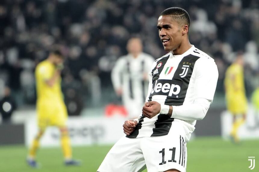 Douglas Costa