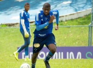 Bragantino de olho em César do Cruzeiro, que poderá sair de graça de Belo Horizonte César