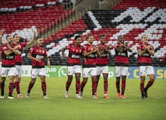 Flamengo quer contratar dois jogadores para elevar nível do elenco Comemoração
