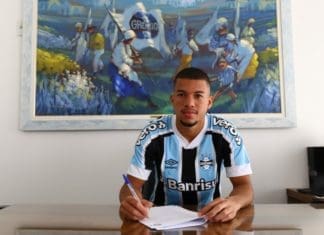 Volante Jhonata Varela renova contrato com o Grêmio Jhonata Varela