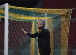 Tite deixa Marinho de fora da Seleção Tite