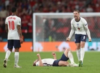 França e Inglaterra duelam em choque de favoritos no Catar