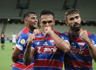Até onde pode ir o Fortaleza no Brasileirão? Robson comemora gol