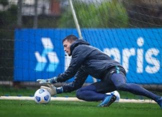 Grêmio segue na busca por um goleiro mais experiente Gabriel Chapecó