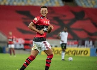 Flamengo fecha a venda de Rodrigo Muniz para o futebol inglês Rodrigo Muniz