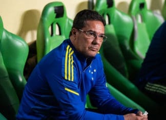 Luxemburgo cobra mais criação de meio-campistas do Cruzeiro Vanderlei Luxemburgo