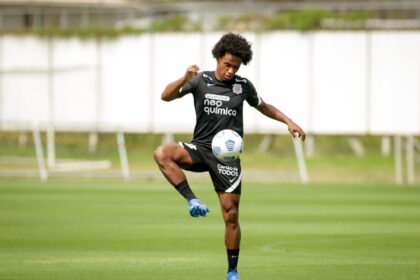 Willian (Foto: Rodrigo Coca / Agência Corinthians)