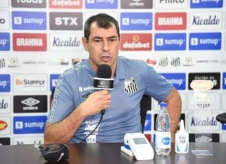 Santos tenta voltar à liderança da Série B contra a Ponte Preta na Vila Belmiro Fábio Carille