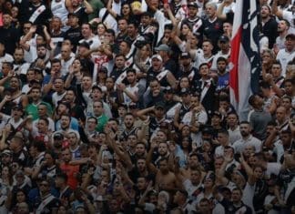 Com torcida de volta à arquibancada, Vasco recebe o Goiás Torcida do Vasco