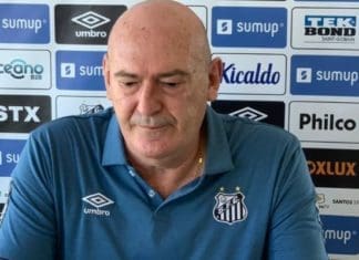 Presidente do Santos desiste de tentar acordo com Cleber Reis Andres Rueda (Foto: santosfc.com.br)