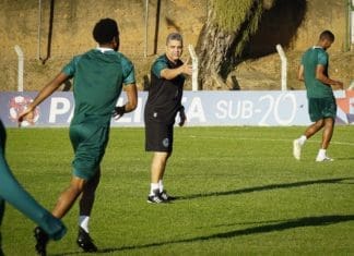 Goiás terá desfalques e retorno contra o Náutico nos Aflitos Marcelo Cabo