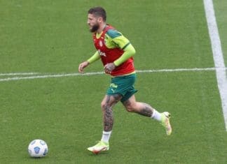 Denunciado por uma expulsão contra o Flamengo, Zé Rafael pode desfalcar o Palmeiras por seis jogos Zé Rafael