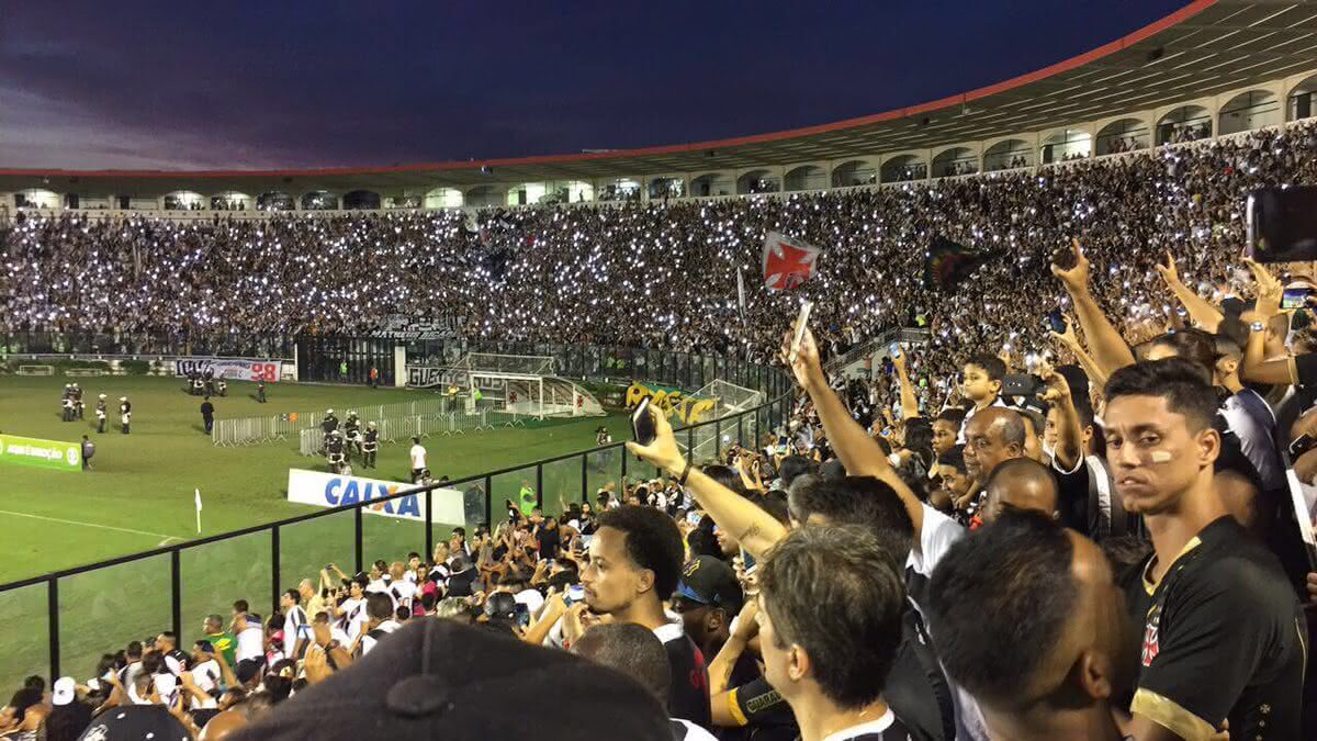 VASCO X SÃO PAULO TRANSMISSÃO AO VIVO DIRETO DE SÃO JANUÁRIO - CAMPEONATO  BRASILEIRO 2023 RODADA 26 