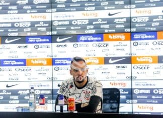 Maycon deverá voltar ao Corinthians contra a Portuguesa