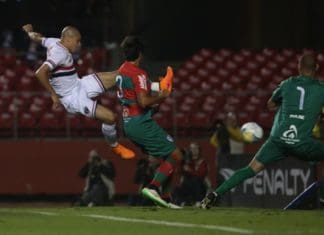 São Paulo e Portuguesa se enfrentam pelo Paulistão