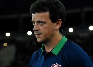 Fluminense chega ao 11º primeiro clássico seguido sem vencer após derrota para o Botafogo