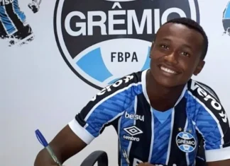 Grêmio acerta renovação de joia da base