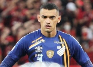 Botafogo quer goleiro para a vaga de Perri. Santos do Flamengo na mira