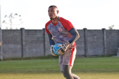 Renan Bragança, goleiro do América (RN)