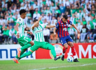 Defesa improvisada prejudica o Bahia na derrota para o Atlético Nacional Bahia