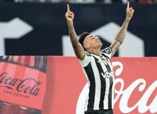 A noite em que Ancelotti conheceu Igor Jesus: Botafogo avança na Libertadores Igor Jesus