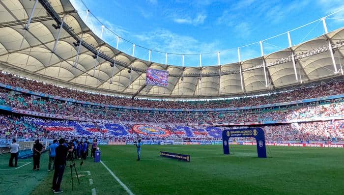 Arena Fonte Nova lotada com a torcida do Bahia