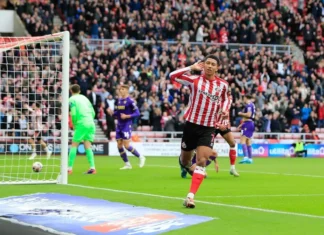 Borussia Dortmund contrata Jobe Bellingham, de 19 anos Jobe Bellingham