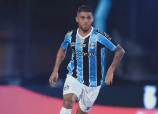 Grêmio terá mais um desfalque contra o Bahia. Cuellar deve voltar Cuellar