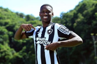 Luiz Henrique, ex-Botafogo, agora no Zenit