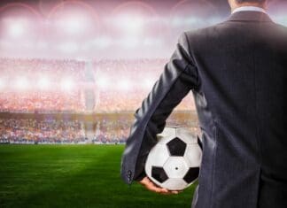 Cláusulas de saída e contratos: como a ética pode transformar o mercado do futebol no Brasil Ética