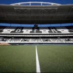 gramado sintético do Nilton Santos