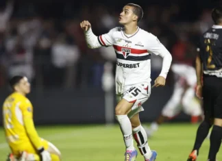 As joias no futebol brasileiro: multas altas e blindagem dos clubes Lucca